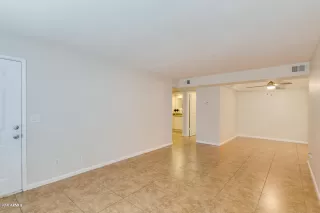 Photo #6: 6051419 Listing 