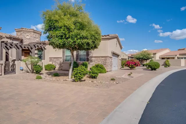 MLS: 6051475 Condo For Sale