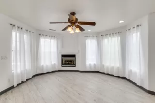 Photo #5: 6051562 Listing