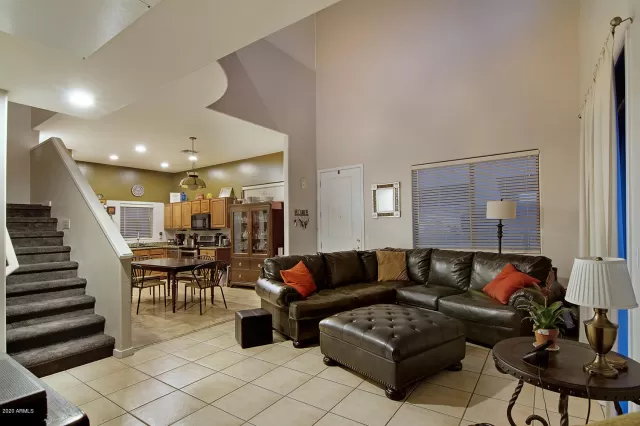 MLS: 6051606 Condo For Sale