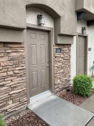 Photo #2: 6051726 Listing 