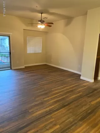 Photo #3: 6051726 Listing 