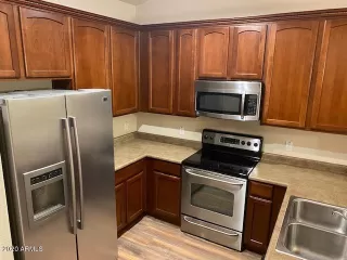 Photo #4: 6051726 Listing 