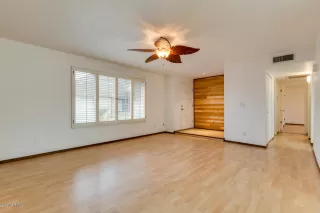 Photo #3: 6051761 Listing