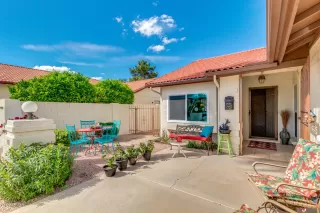 Photo #4: 6051825 Listing 