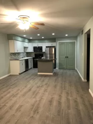 Photo #1: 6051849 Listing 