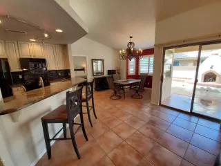 Photo #4: 6051852 Listing