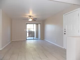 Photo #3: 6051856 Listing 