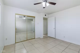 Photo #4: 6051960 Listing