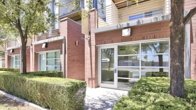 MLS: 6052061 Condo For Sale