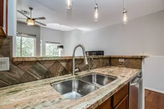 Photo #4: 6052080 Listing