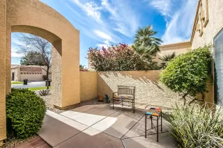 Photo #2: 6052174 Listing 