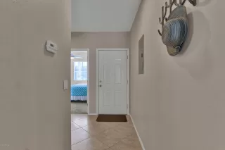 Photo #6: 6052201 Listing