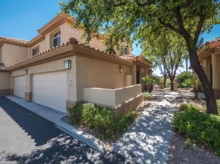 Photo #1: 6052646 Listing 