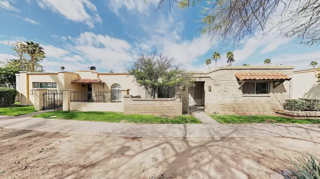 MLS: 6053101 Condo For Sale