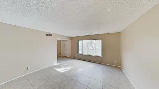 Photo #4: 6053101 Listing