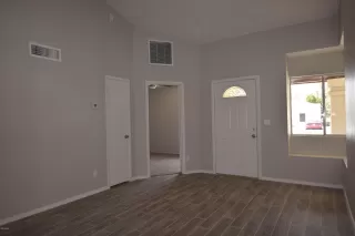 Photo #3: 6053552 Listing