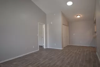 Photo #4: 6053552 Listing