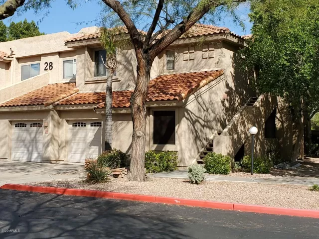 MLS: 6053776 Condo For Sale