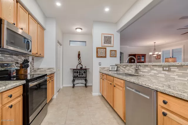 MLS: 6054295 Condo For Sale