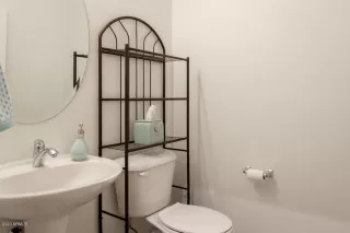 Photo #6: 6054317 Listing