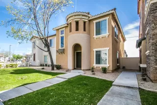 Photo #2: 6054386 Listing