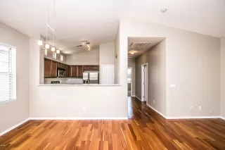 Photo #6: 6054386 Listing