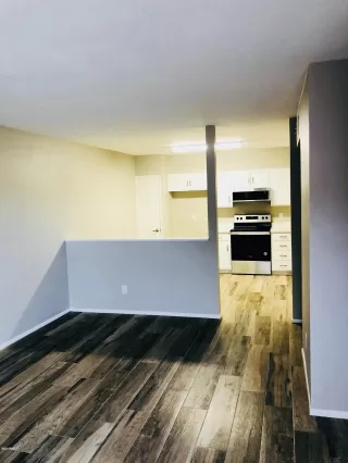 Photo #6: 6054424 Listing