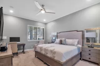 Photo #5: 6054609 Listing