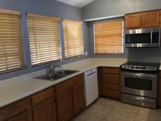 Photo #5: 6054613 Listing