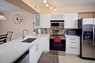 Photo #3: 6054682 Listing