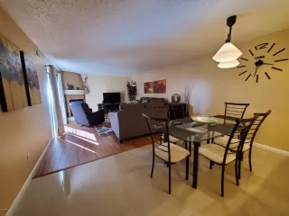 Photo #5: 6054682 Listing