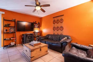 Photo #4: 6054710 Listing