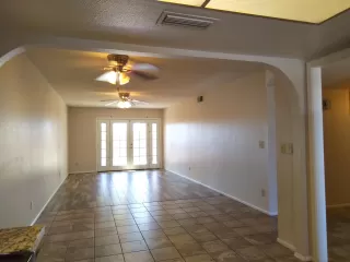 Photo #6: 6054807 Listing 