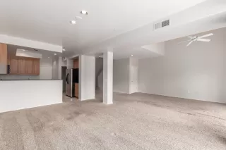 Photo #2: 6054941 Listing