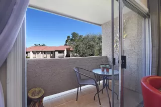 Photo #3: 6055063 Listing