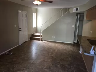 Photo #3: 6055084 Listing