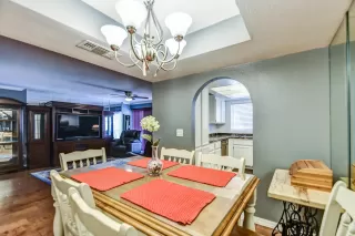 Photo #4: 6055202 Listing 