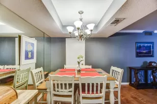 Photo #6: 6055202 Listing 