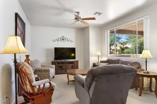 Photo #3: 6055405 Listing 