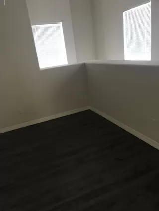 Photo #5: 6055632 Listing