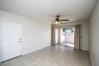 Photo #4: 6055642 Listing