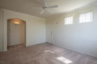 Photo #6: 6055690 Listing