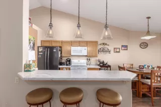 Photo #2: 6055706 Listing