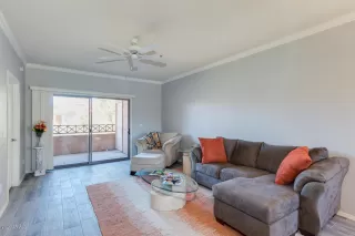 Photo #3: 6055783 Listing