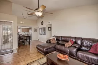 Photo #2: 6055980 Listing