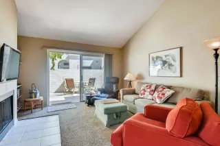 Photo #1: 6056295 Listing 