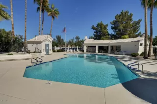 Photo #3: 6056295 Listing 