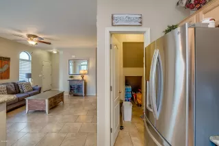 Photo #5: 6056485 Listing