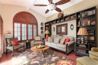 Photo #3: 6056502 Listing